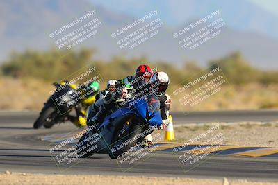 media/Dec-09-2023-SoCal Trackdays (Sat) [[76a8ac2686]]/Turn 15 Set 2 (245pm)/